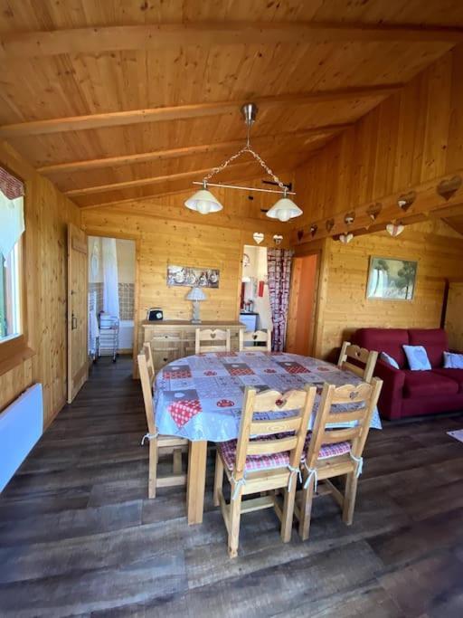 Le Chalet Des Coeurs Le Tholy Exterior photo